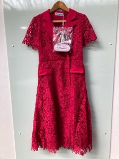SELF-PORTRAIT LACE MIDI DRESS IN MAGENTA - UK 10 - RRP £400.00: LOCATION - BOOTH
