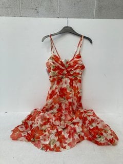 FOREVER NEW WOMENS JOLIE STRAPPY RUCHED BODICE DRESS IN RED CALIDA SIZE: 10 RRP - £120: LOCATION - WHITE BOOTH