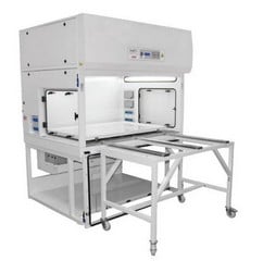 BIOMAT 2 ROBOTIC CLASS II MICROBIOLOGICAL SAFETY CABINET S/N C2692-8 EST RRP £9,500 (PALLET FY4 3RN 339, 340, 332, 331 LOAD FY4 3RN 24, 26)