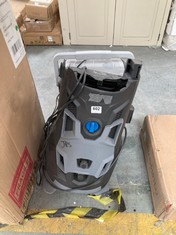 COOL BOX IN GREY AND PW50 PRESSURE WASHER