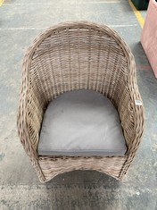 RATTAN GARDEN ARMCHAIR IN NATURAL / GREY CUSHION