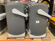 2 X 14L 12V ELECTRIC COOLBOX 748107 - TOTAL RRP £100