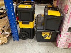 STANLEY ESSENTIAL ROLLING TOOL CHEST TO INCLUDE STANLEY ESSENTIAL TOOLBOX WITH METAL LATCHES