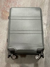 KONO GREY 4 WHEEL TRAVEL CASE