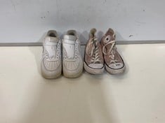 2 X ASSORTED TRAINERS TO INCLUDE CONVERSE HI-TOPS METALLIC SIZE 8