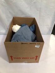 BOX OF APPROX 11 BRANDED ADULT CLOTHING ITEMS TO INCLUDE 1/2 ZIP JUMPER IN BLACK AND WHITE SIZE M