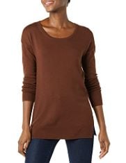 QTY OF ITEMS TO INLCUDE BOX OF APPROX 20 X ASSORTED CLOTHES TO INCLUDE ESSENTIALS WOMEN'S LIGHTWEIGHT LONG-SLEEVED SCOOP NECK TUNIC JUMPER (AVAILABLE IN PLUS SIZE), BROWN, 5XL PLUS, ESSENTIALS MEN'S