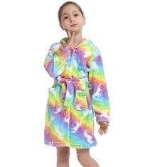 QUANTITY OF KIDS CLOTHING TO INCLUDE Z-YQL GIRLS UNICORN DRESSING GOWN SOFT HOODED ROBE SLEEPWEAR GOWN NOVELTY HOODED NIGHTGOWN FLEECE COMFY FLANNEL COLORFUL: LOCATION - B