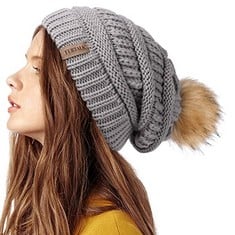 11 X FURTALK BEANIE HAT FOR LADIES DOUBLE LAYER FLEECE LINED WINTER RIB KNIT HATS WITH FAUX FUR POM POM HAT LIGHT GREY - TOTAL RRP £128:: LOCATION - C