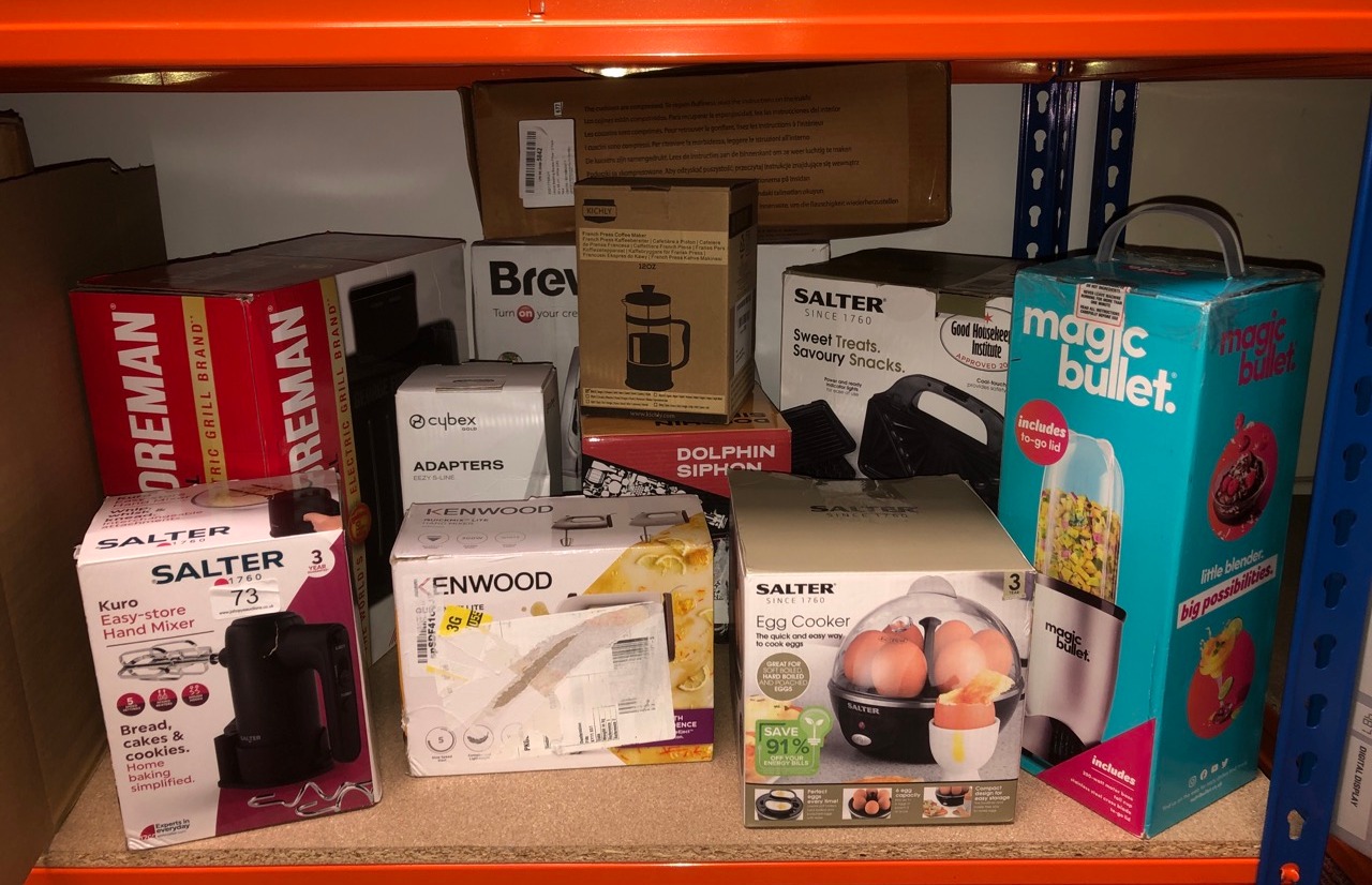 John Pye Auctions QUANTITY OF ITEMS TO INCLUDE SALTER EK2783 ELECTRIC