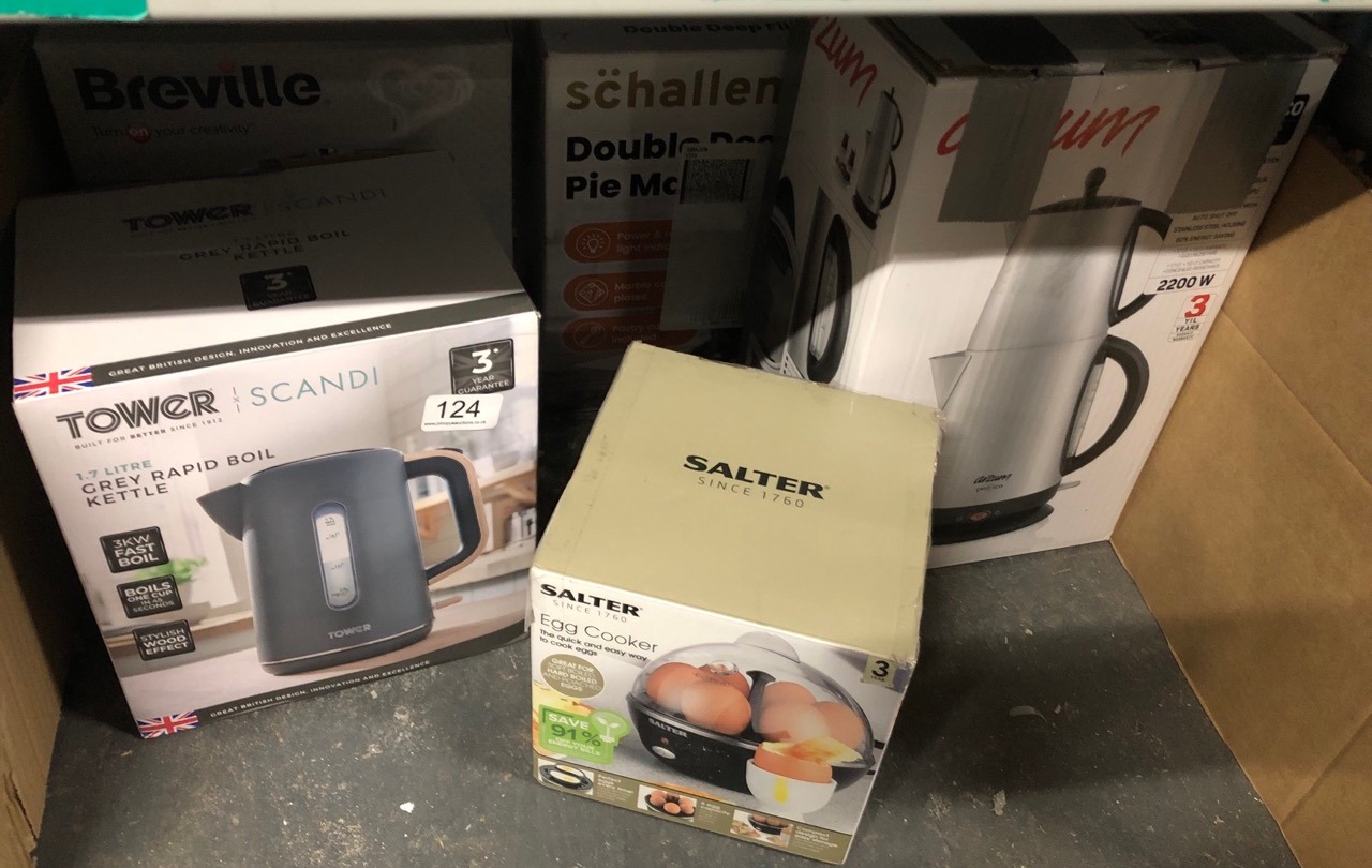 John Pye Auctions QUANTITY OF ITEMS TO INCLUDE SALTER EK2783 ELECTRIC