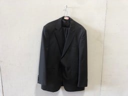 ALEXANDER DOBELL SUIT IN BLACK SIZE 44R TO INCLUDE PROTECTIVE SUIT BAG