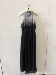 LACE AND BEADS GREY AND BLACK SEQUINED EVENING GOWN SIZE M