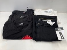 5 X GARMENTS OF VARIOUS MAKES, MODELS AND SIZES INCLUDING ALPHA INDUSTRIES BLACK T-SHIRT SIZE 4XL - LOCATION 5B.