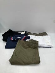 5 X JACK & JONES GARMENTS IN VARIOUS SIZES AND STYLES INCLUDING GREEN SHORTS SIZE L - LOCATION 45B.