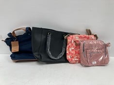 4 X BAGS OF VARIOUS MAKES AND MODELS INCLUDING PINK BRAKEBURN BAG - LOCATION 7C.
