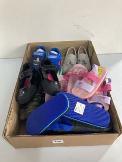 BOX OF ASSORTED KIDS SHOES