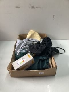 BOX OF ASSORTED CLOTHING (ASSORTED SIZES) INC - 9 NEW LOOK KIDS SKIRT