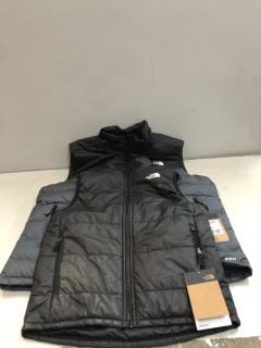 2 X NORTH FACE GILET INC UK SIZE: L