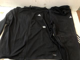 ADIDAS M RIB TRACKSUIT SIZE: 3XL