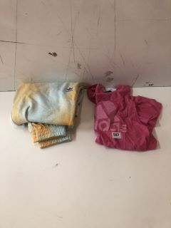 2 X WOMEN'S ADIDAS ITEMS INC PINK T-SHIRT SIZE: XL