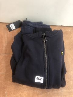 2 X LYLE SCOTT ITEMS INC LYLE AND SCOTT HOODIE SIZE: UK 12-13 YEARS