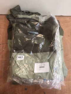 3 X COLUMBIA JACKETS INC WOMEN'S SIZE: M