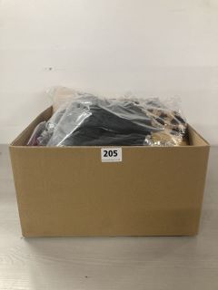 BOX OF ASSORTED PREMIUM CLOTHING IN VARIOUS SIZES & DESIGNS