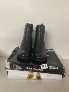 PAIR OF HUSH PUPPIES HELENA ANKLE BOOTS IN BLACK - SIZE UK 5