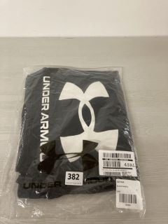 UNDER ARMOUR SHORTS IN BLACK SIZE S