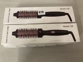 2 X HAIR STYLING COMBS MODEL NO: 108