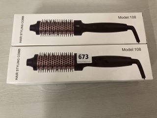 2 X HAIR STYLING COMBS MODEL NO: 108