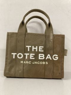 MARC JACOBS THE MINI CANVAS TRAVELLER TOTE BAG IN BROWN