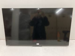 TOSHIBA 43" TV MODEL 43LV2E63DB (NO STAND, NO POWER LEAD, NO REMOTE, SMASHED SCREEN)