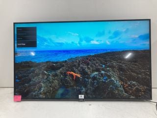 SAMSUNG 43" TV MODEL UE-43CU7100 (WITH POWER LEAD, NO STAND, NO REMOTE, CASE DAMAGE)