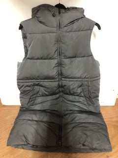 WOMENS GILLET SIZE 16