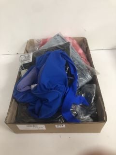 BOX OF ASSORTED DESIGNER CLOTHING IN VARIOUS SIZES & DESIGNS