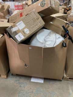 PALLET OF ITEMS INC EVERCROSS ELECTRIC SCOOTER