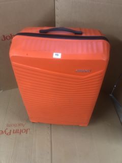 AMERICAN TOURISTER SUITCASE IN ORANGE