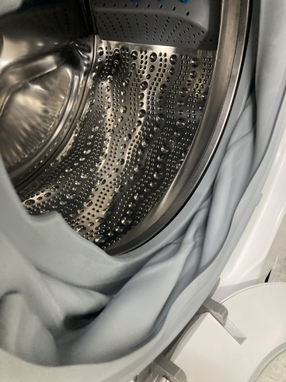 John Pye Auctions NEFF INTEGRATED WASHING MACHINE MODEL W544BX2GB RRP