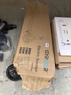 GYROOR H30 MAX ELECTRIC SCOOTER (COLLECTION ONLY)