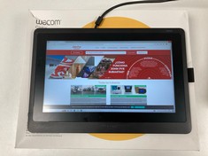 WACOM CINTIQ 16 GRAPHICS TABLET (ORIGINAL RRP - €762,51) IN BLACK: MODEL NO DTK -1660/K0-BA (WITH BOX + CHARGER AND PC CONNECTION CABLES + PEN (SEE PICTURES FOR MORE INFO), WORKING VERIFIED) [JPTZ652