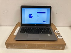 HP ELITEBOOK 840 256 GB LAPTOP IN GREY (WITH BOX AND CHARGER, KEYBOARD WITH FOREIGN KEYBOARD LAYOUT). I7-4600U, 8 GB RAM, , INTEL HD GRAPHICS FAMILY [JPTZ6213].