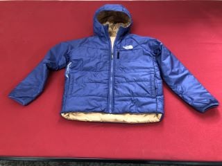 THE NORTH FACE BOYS REVERSIBLE BLUE JACKET (SIZE 13-14)