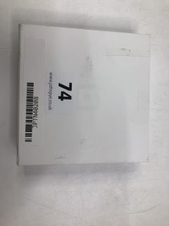 SQUARE  CARD READER IN WHITE. (WITH BOX)  [JPTN40208]