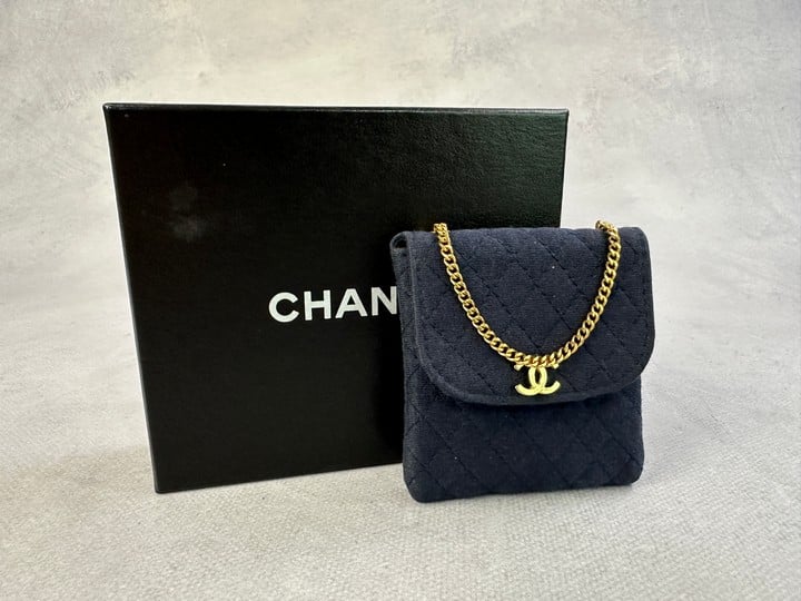 Chanel Chain Quilted Shoulder Pouch Canvas , With Box . W8cm x H8.5cm x D1cm(Approx) (VAT ONLY PAYABLE ON BUYERS PREMIUM)