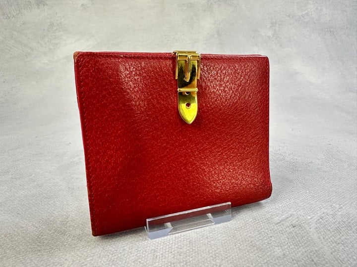 Gucci Red Leather Wallet  12cm x 10cm(Approx) (VAT ONLY PAYABLE ON BUYERS PREMIUM)