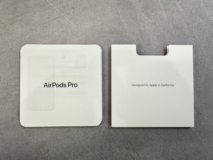 John Pye Auctions Apple Airpods Pro With Wireless Charging Case