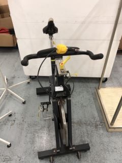 PULSE FITNESS SPIN BIKE