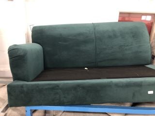 2 X SOFA PARTS TO INCLUDE CREAM SOFA BASE AND GREEN SOFA BASE